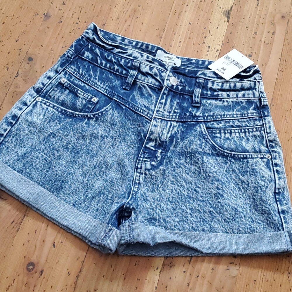 NWT Forever 21 High Waisted Acid Washed Shorts